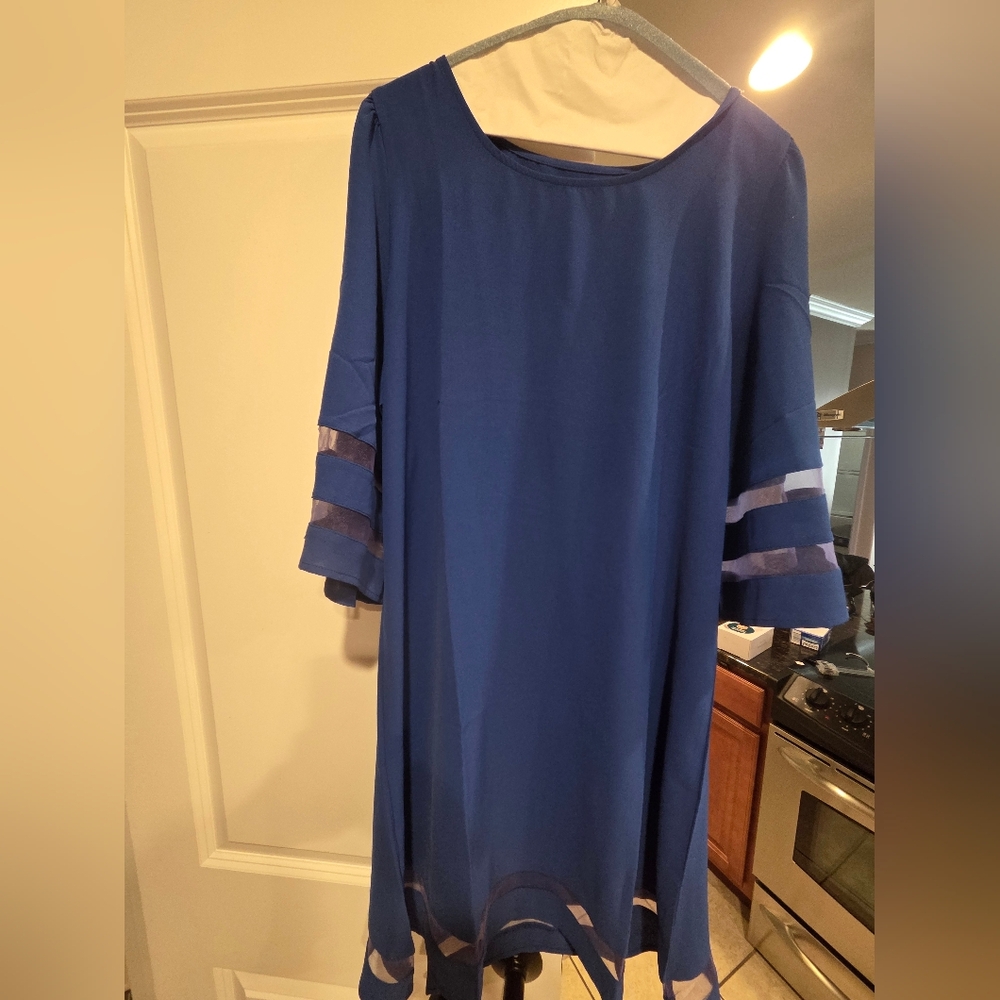 Amazon Blue Long Sleeve Dress